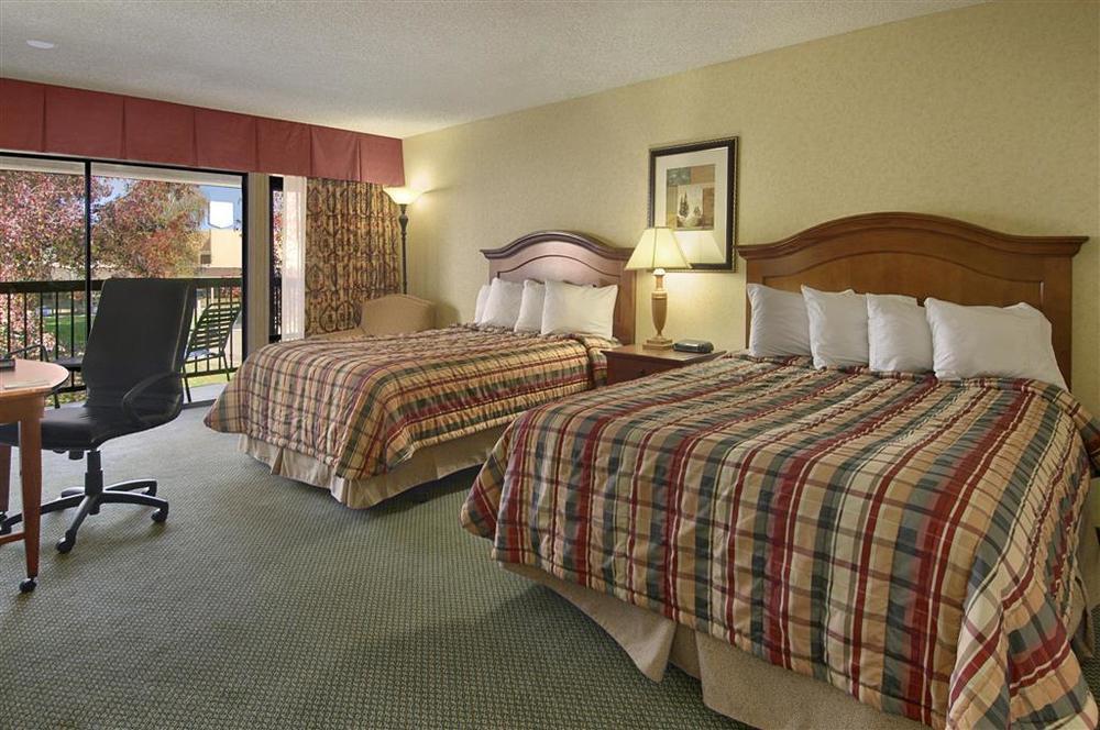 Red Lion Hotel Redding Room photo